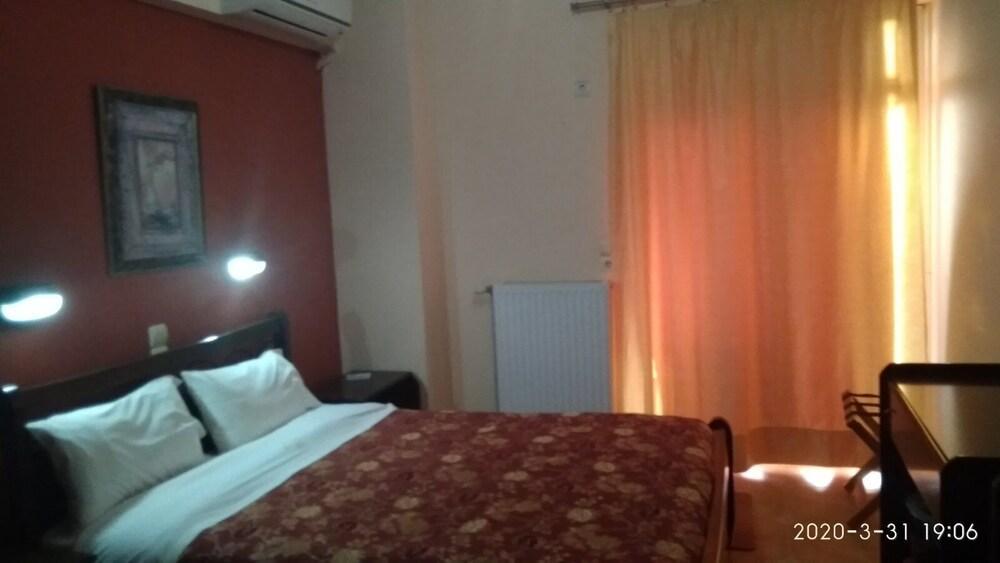 Hotel Palatino Loutra Edipsou  Exterior foto